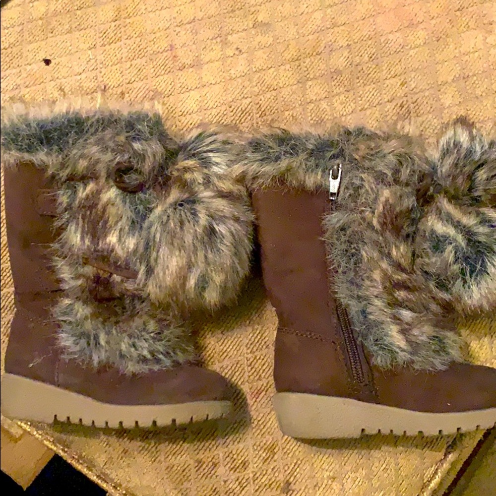 Old Navy chocolate brown faux fur zip up boots new